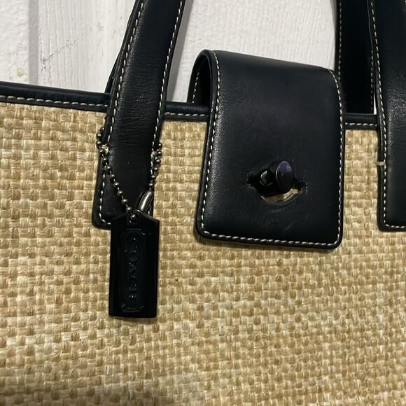 Coach Vintage Woven Turn Lock Straw Rattan Leather Small Shoulder Bag - Picture 3 of 10